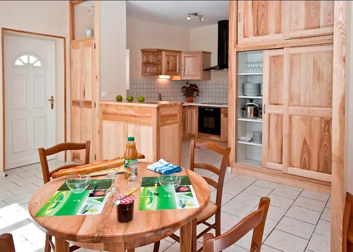 Ferienhaus De France 6/8 Personnes *